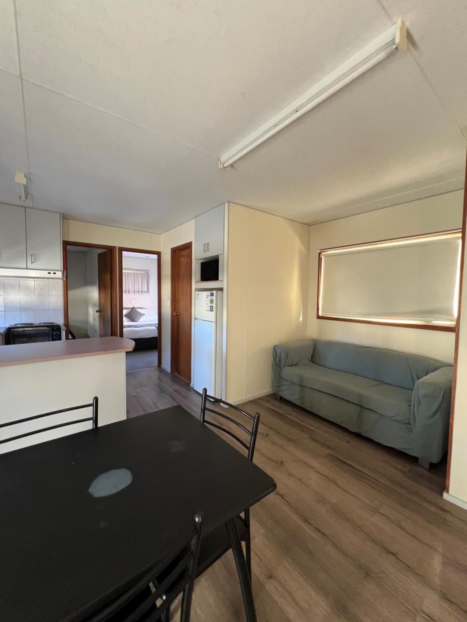 Campsite Pioneer Tourist Park Deniliquin