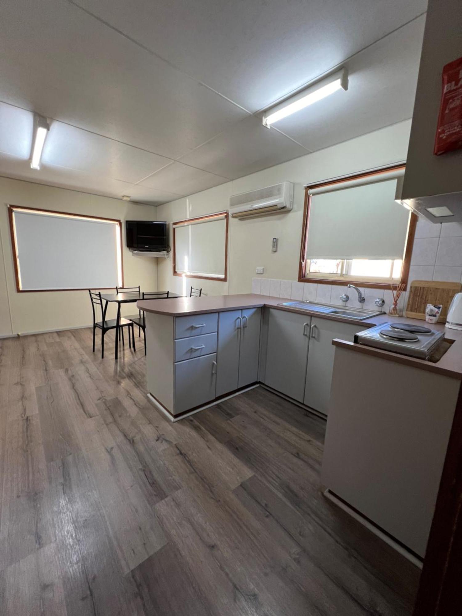 Pioneer Tourist Park Campsite Deniliquin