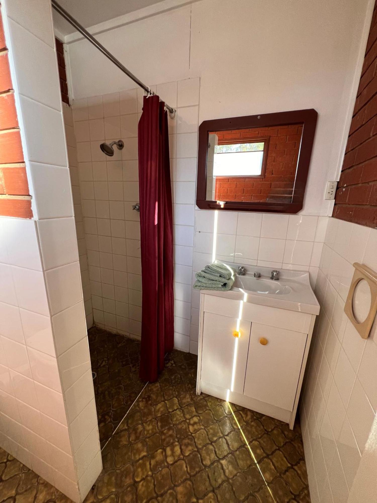 Campsite Pioneer Tourist Park Deniliquin